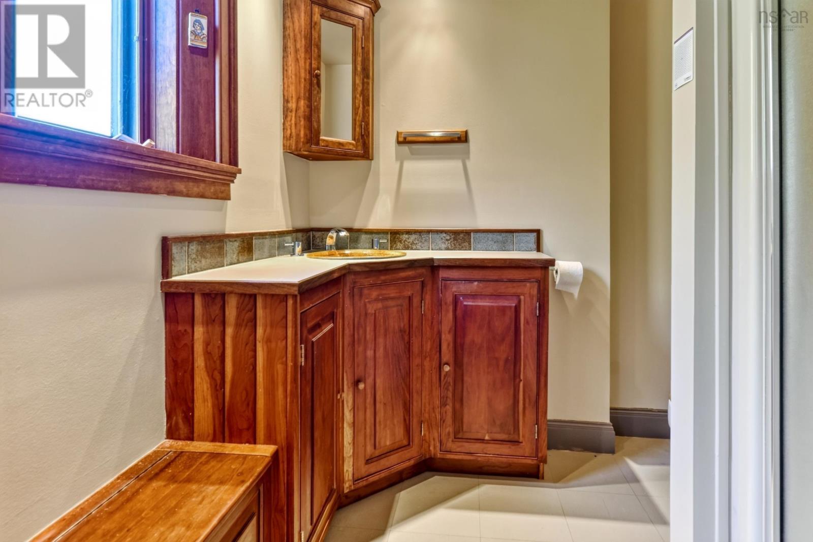 22 Macken Road Property Photo 37