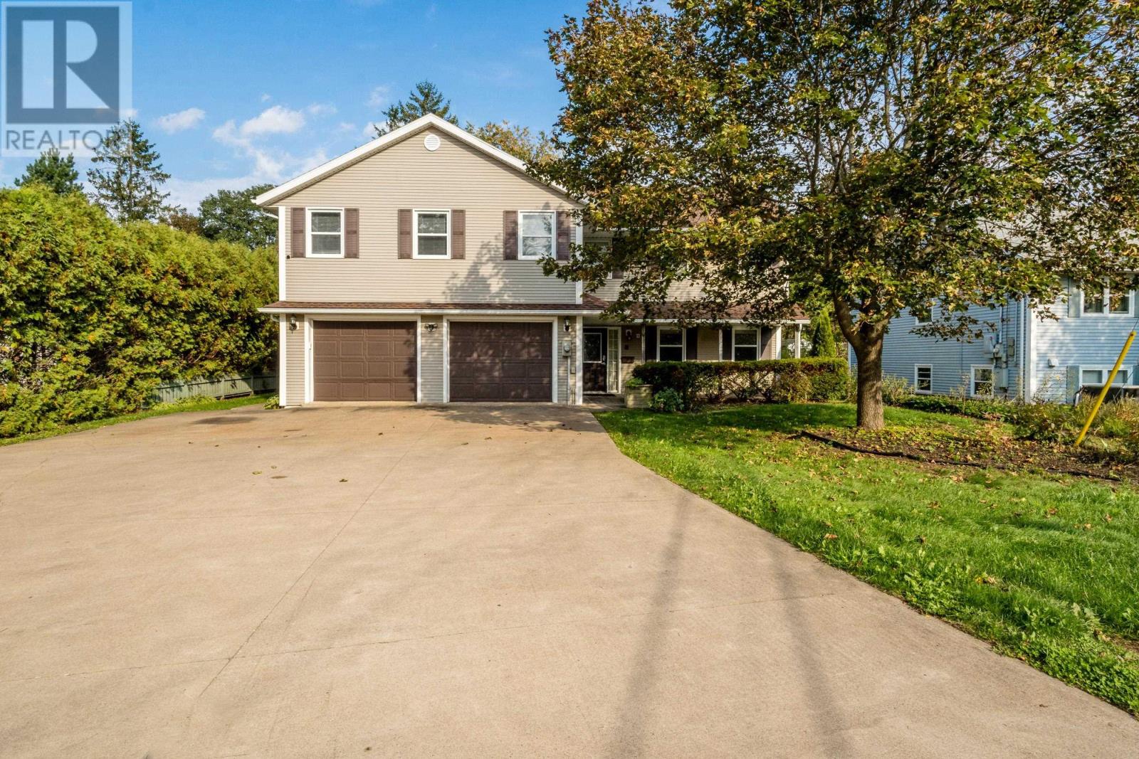 11 Robie Tufts Drive Property Photo 1
