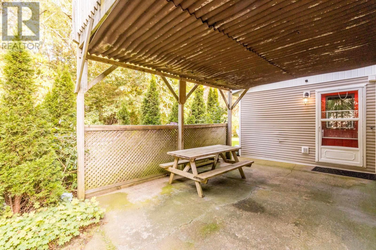 11 Robie Tufts Drive Property Photo 19