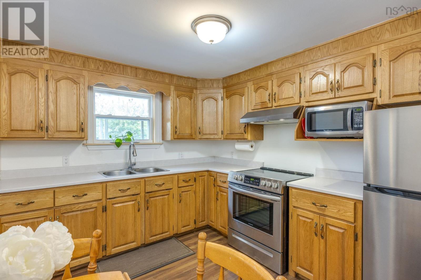 9147 201 Highway Property Photo 9