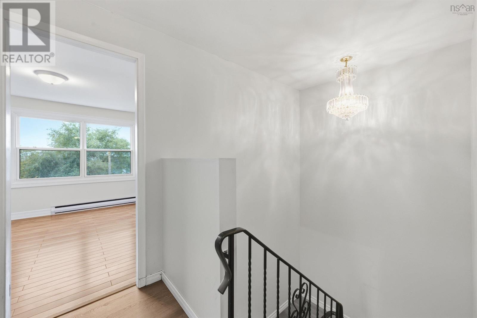 48 Regal Road Property Photo 16