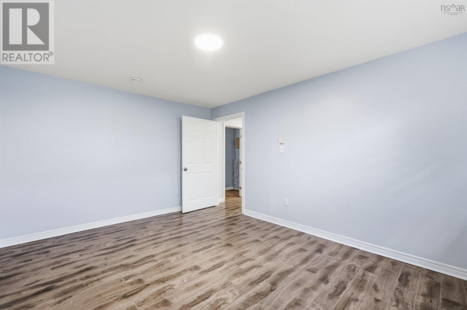 113 Feruz Crescent Property Photo 34