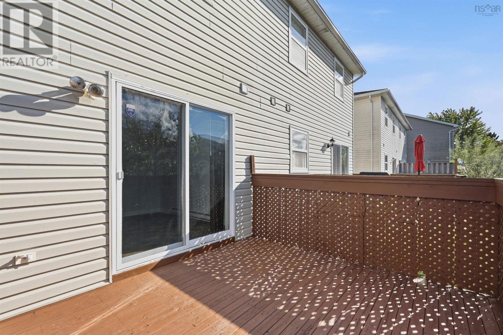 113 Feruz Crescent Property Photo 44