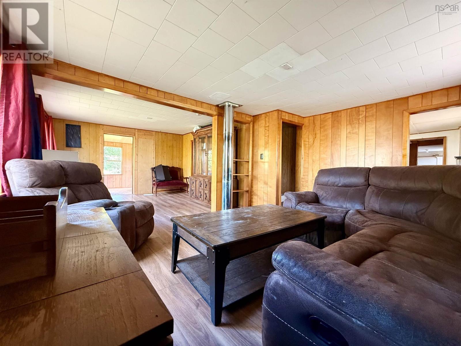 4466 Highway 302 Property Photo 6