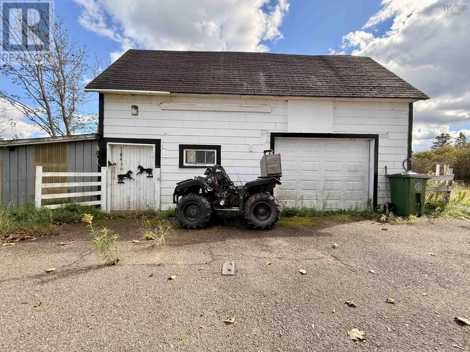 4466 Highway 302 Property Photo 19