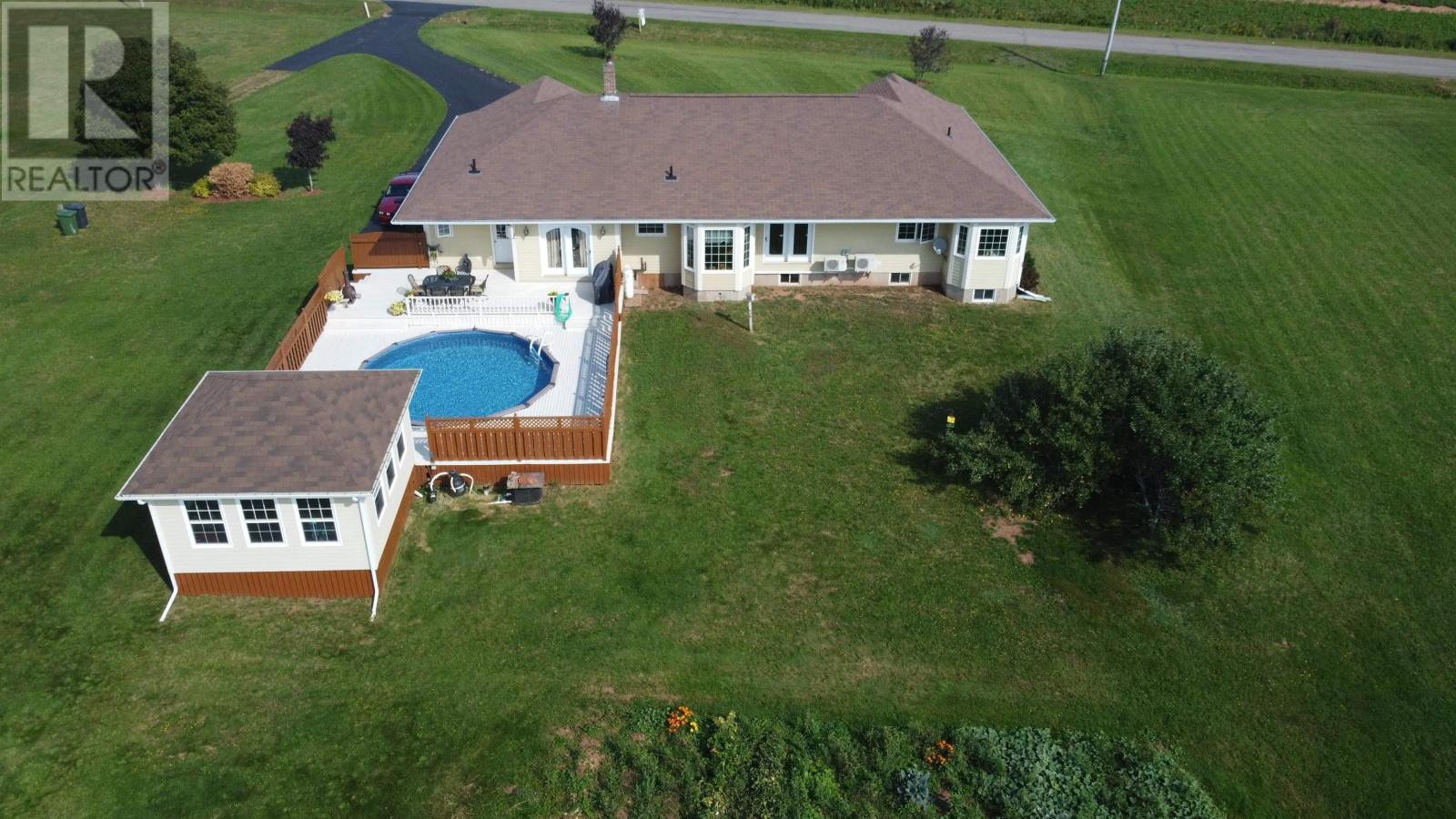 498 Barbara Weit Road Property Photo 14