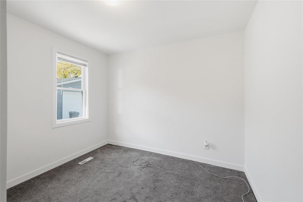 529 Walker Avenue Property Photo 14