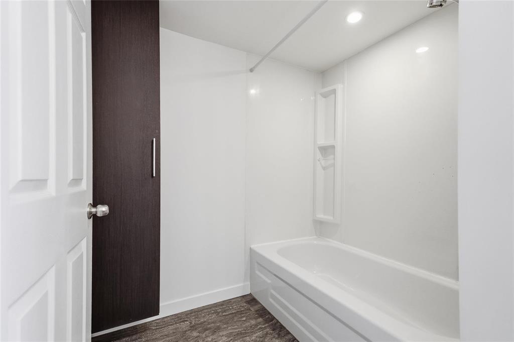 529 Walker Avenue Property Photo 18