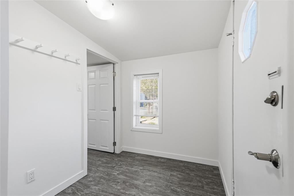 529 Walker Avenue Property Photo 22