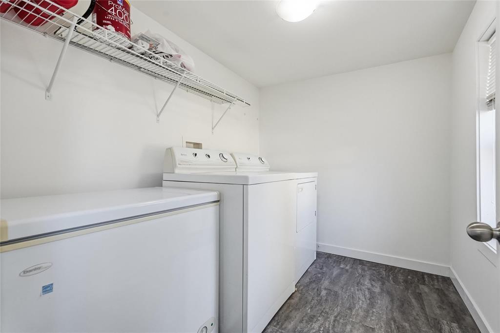 529 Walker Avenue Property Photo 23