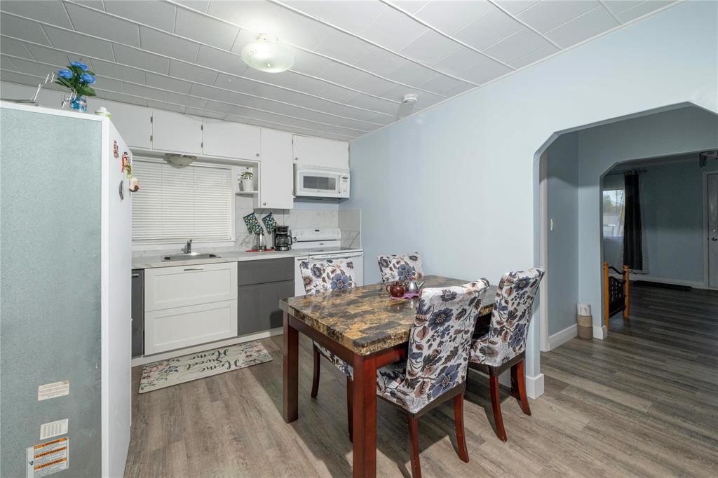 141 Frederick Street Property Photo 3