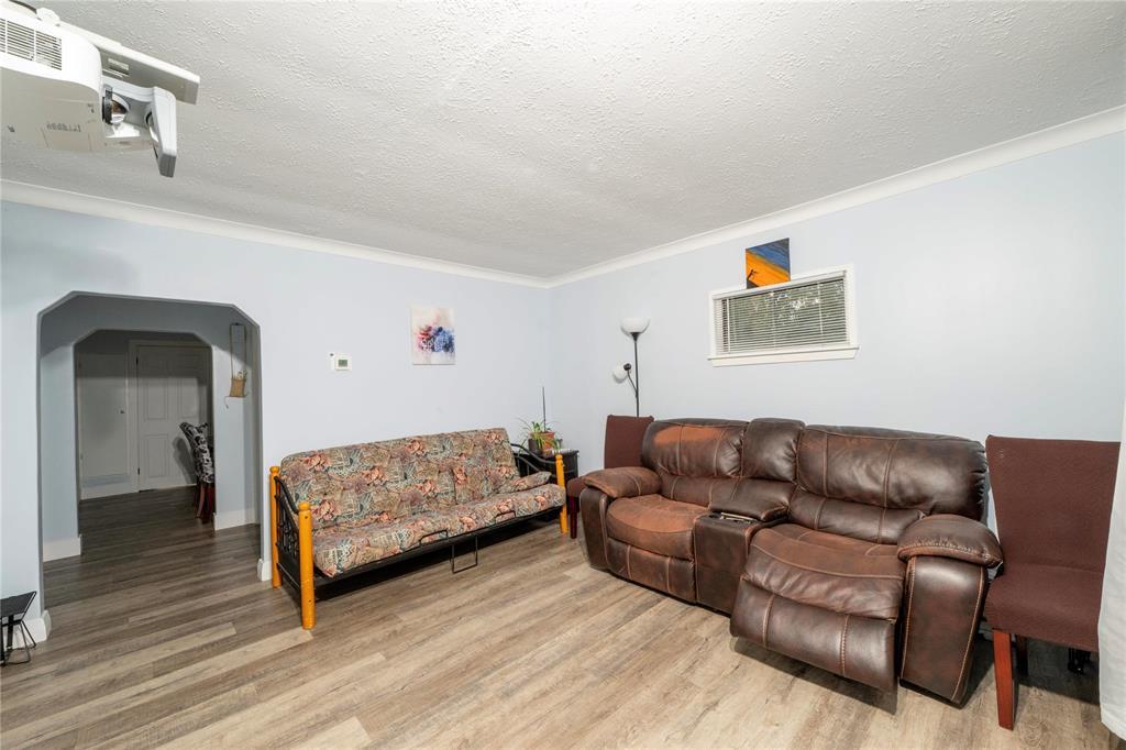 141 Frederick Street Property Photo 5