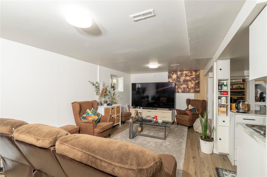 141 Frederick Street Property Photo 14