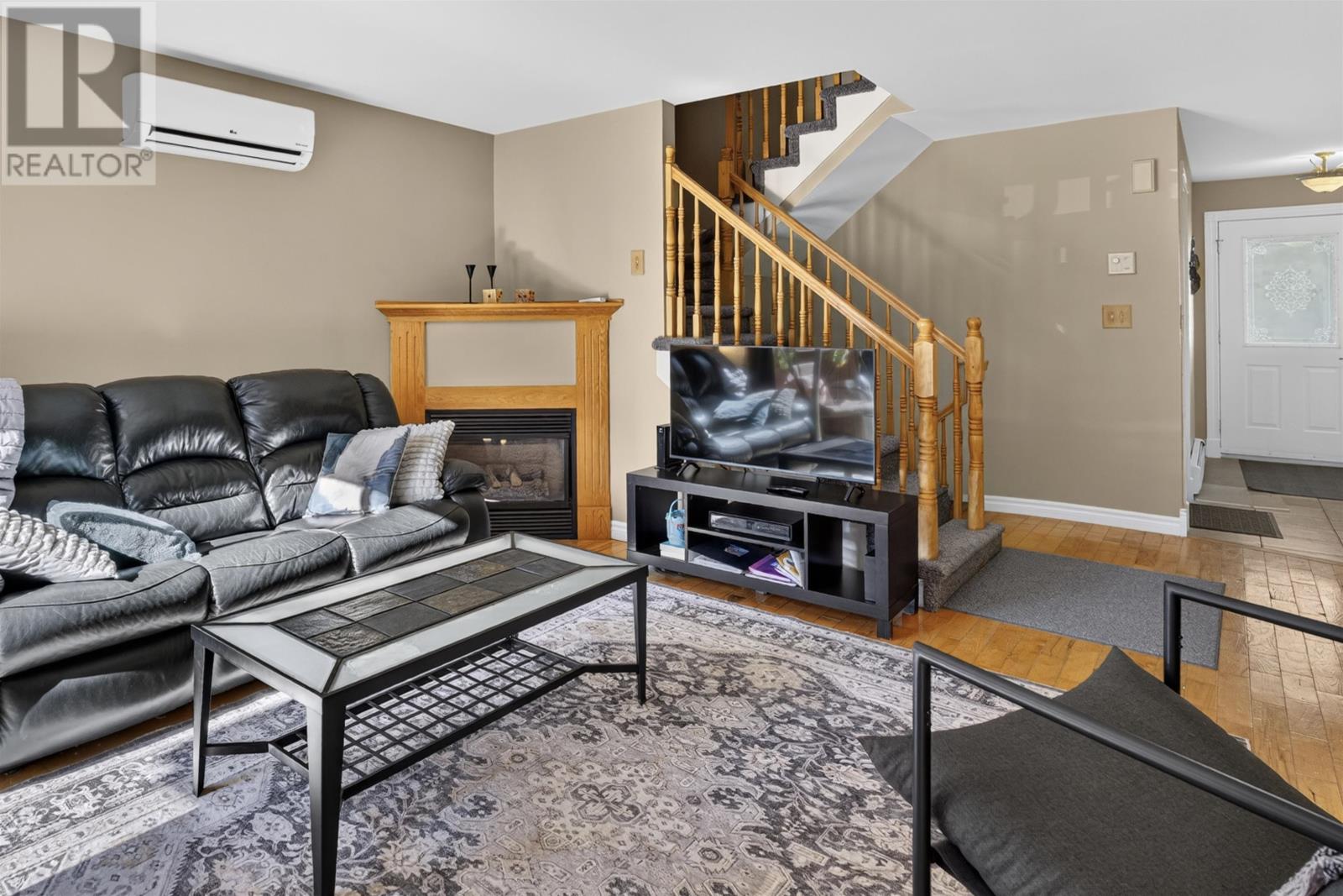 195 Hillsborough Street Property Photo 4