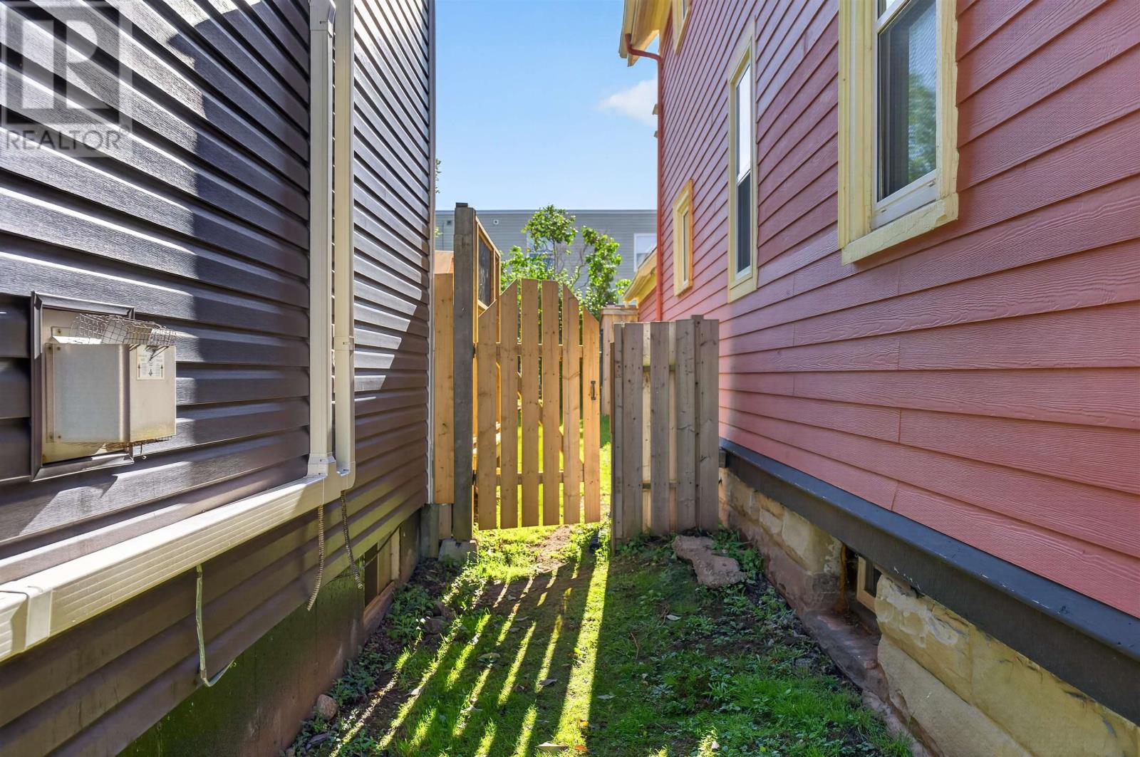 195 Hillsborough Street Property Photo 34