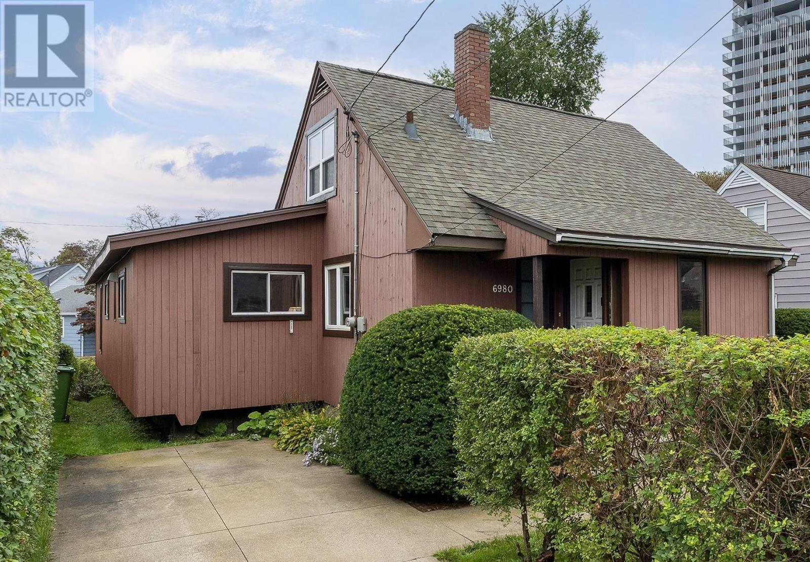 6980 Cook Avenue Property Photo 2
