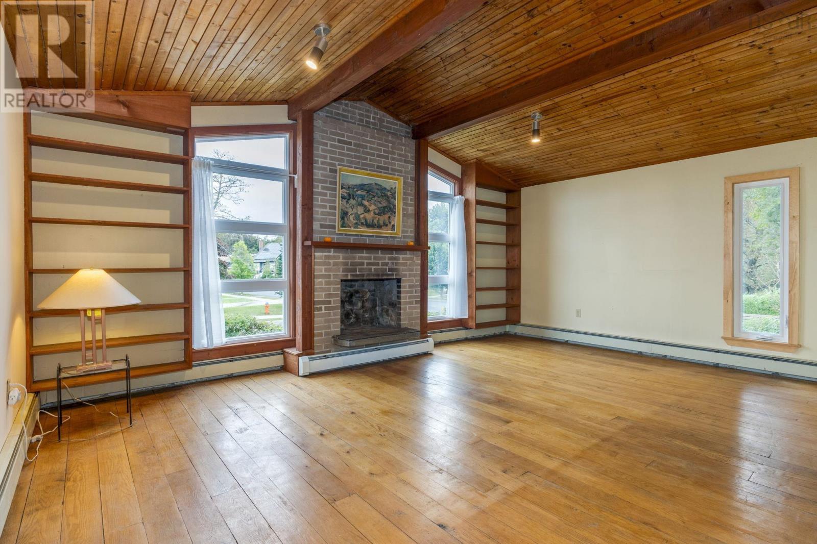 6980 Cook Avenue Property Photo 3