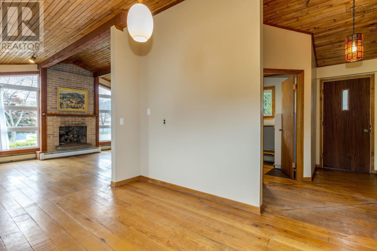6980 Cook Avenue Property Photo 7