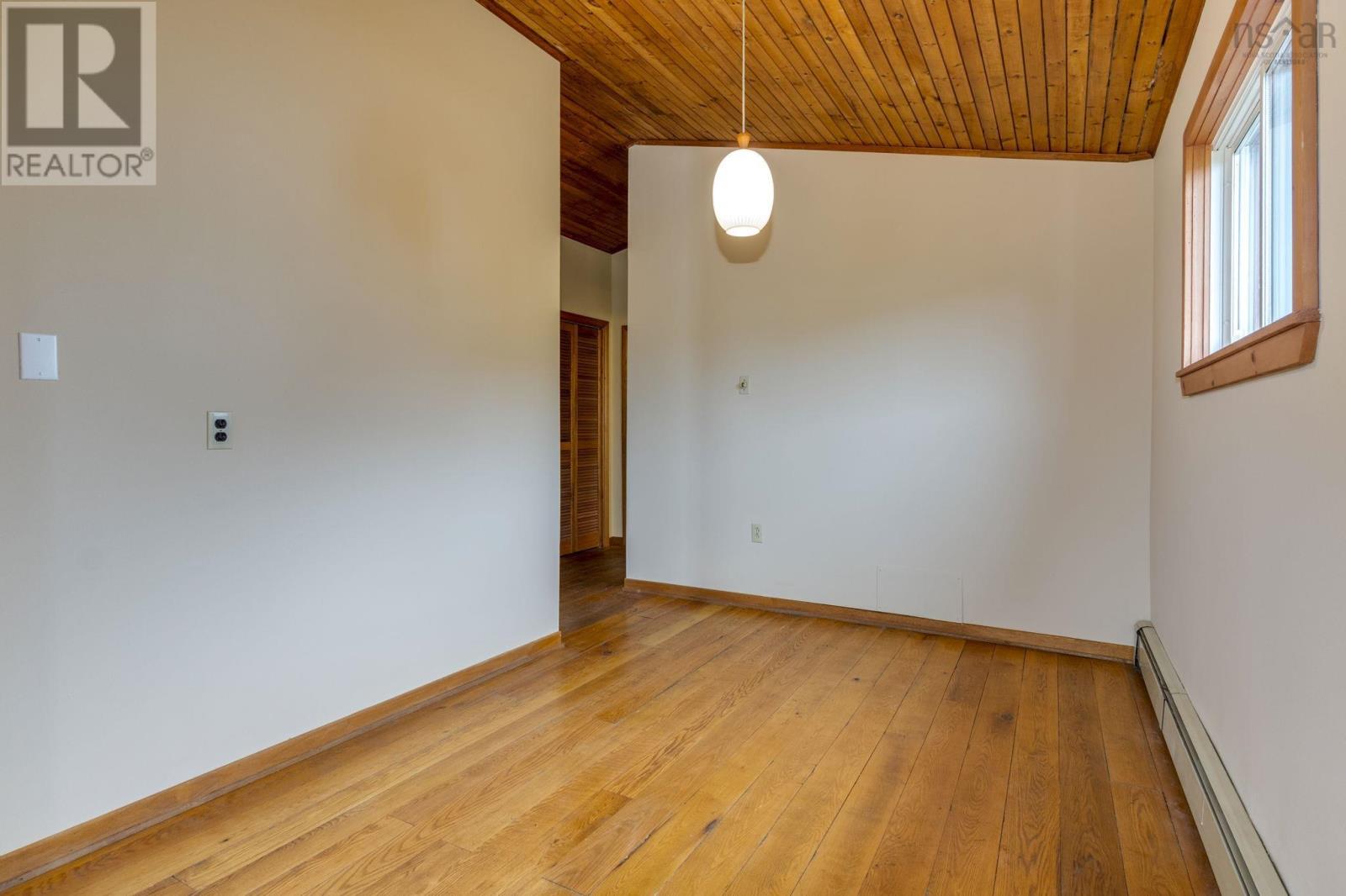 6980 Cook Avenue Property Photo 8