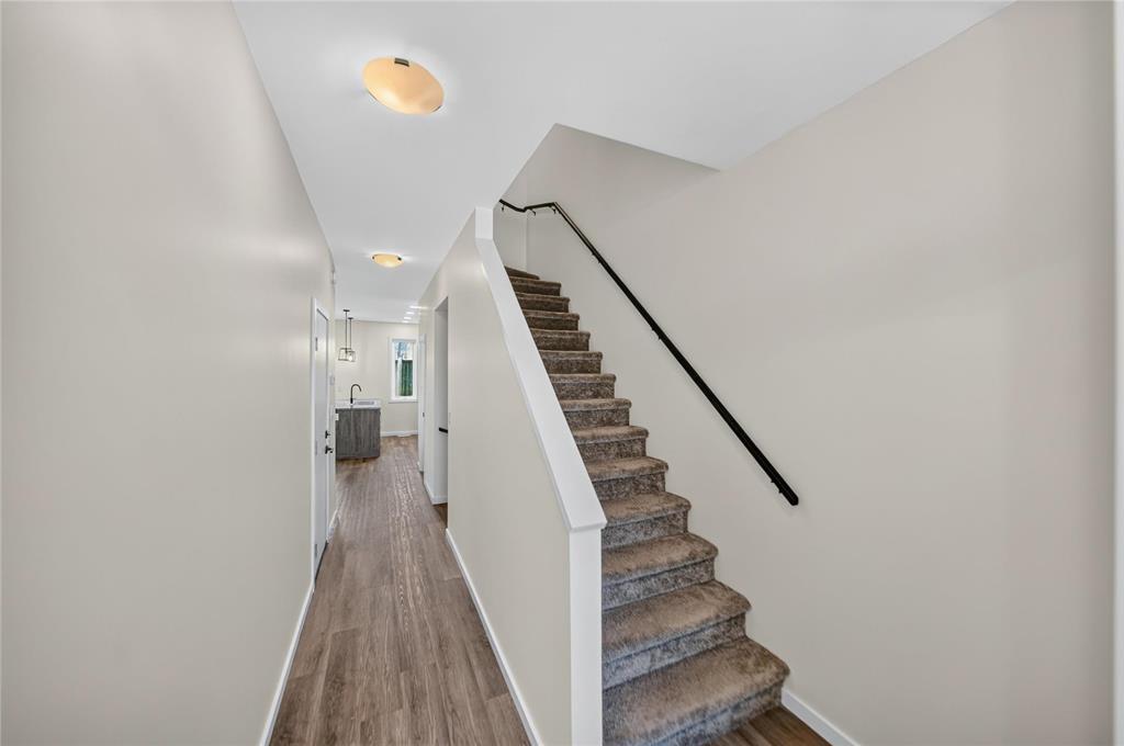 809 388 Pipeline Road Property Photo 4