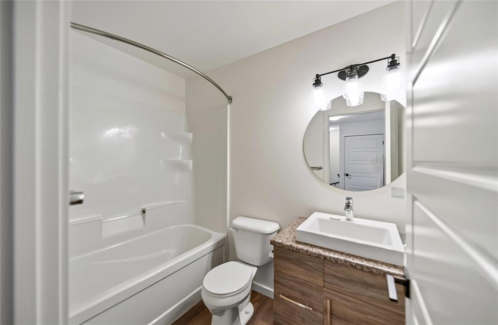 809 388 Pipeline Road Property Photo 13