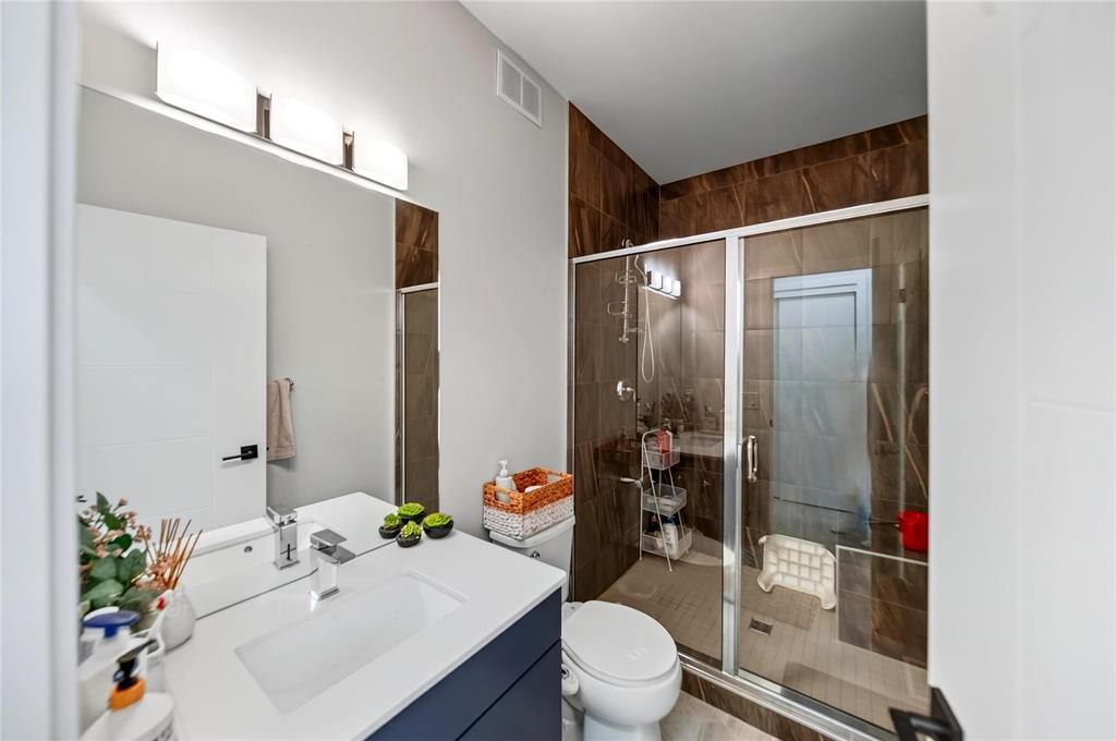 167 Middlechurch Gate Property Photo 18
