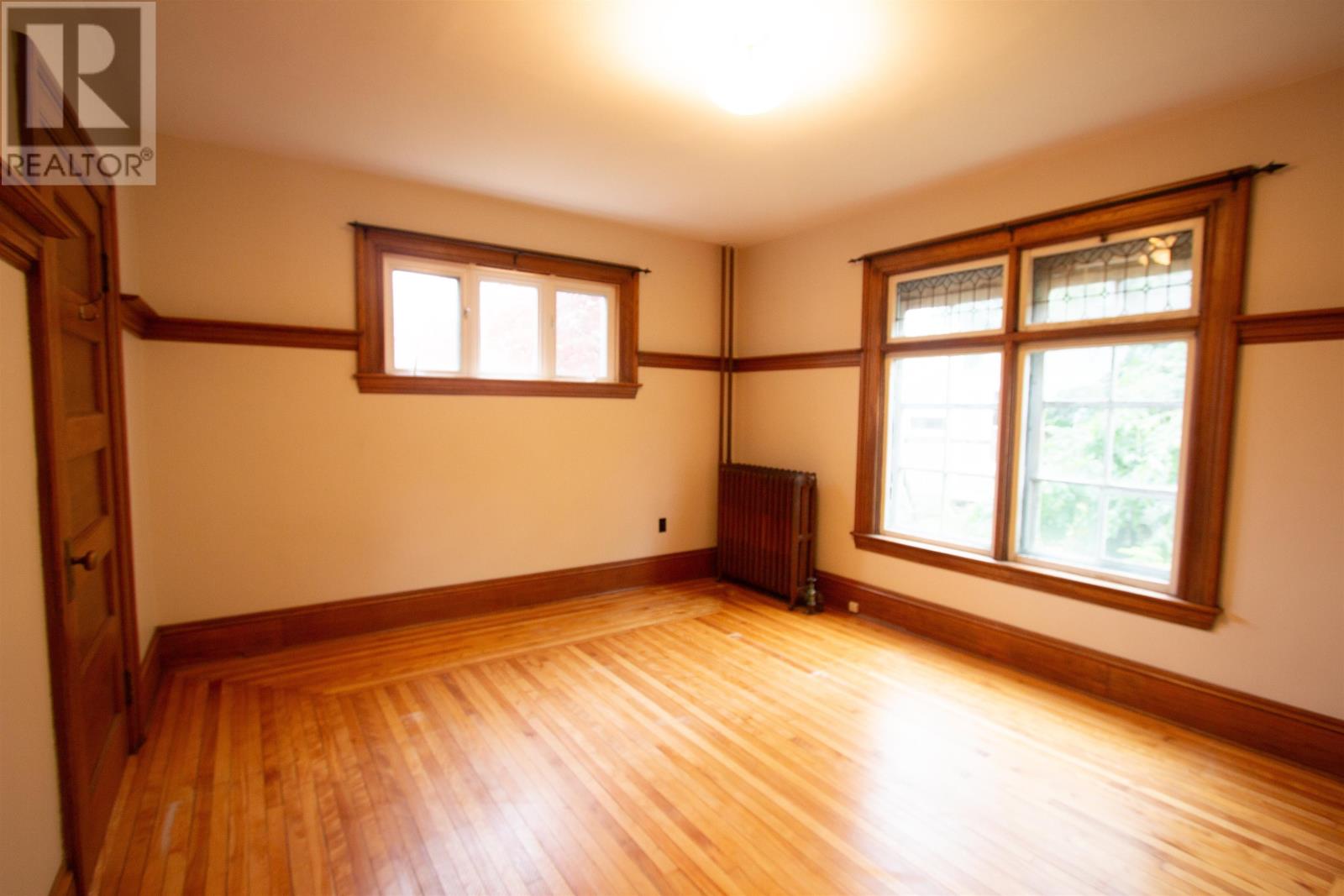 211 Notre Dame Street Property Photo 12