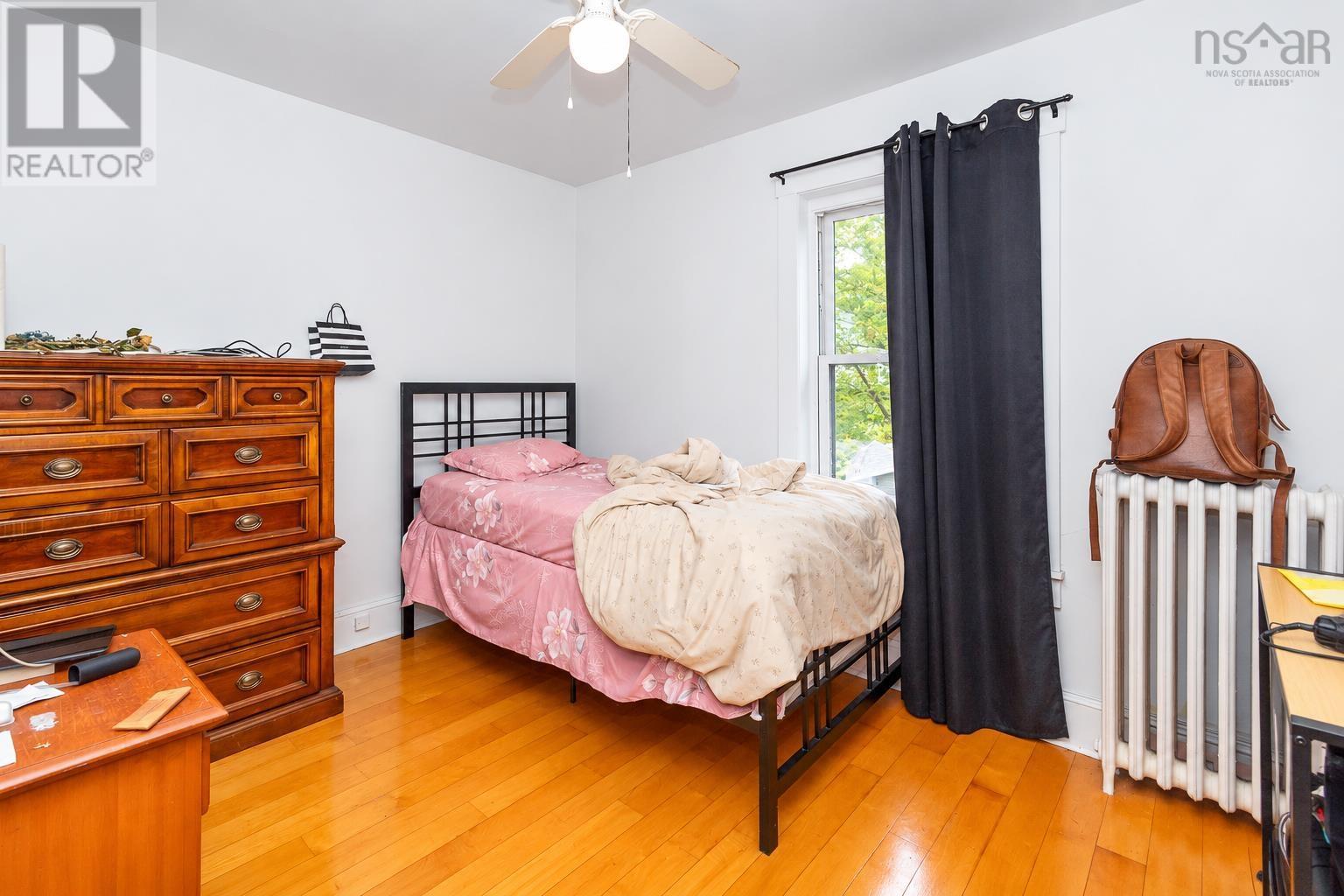 208 Whitney Avenue Property Photo 29