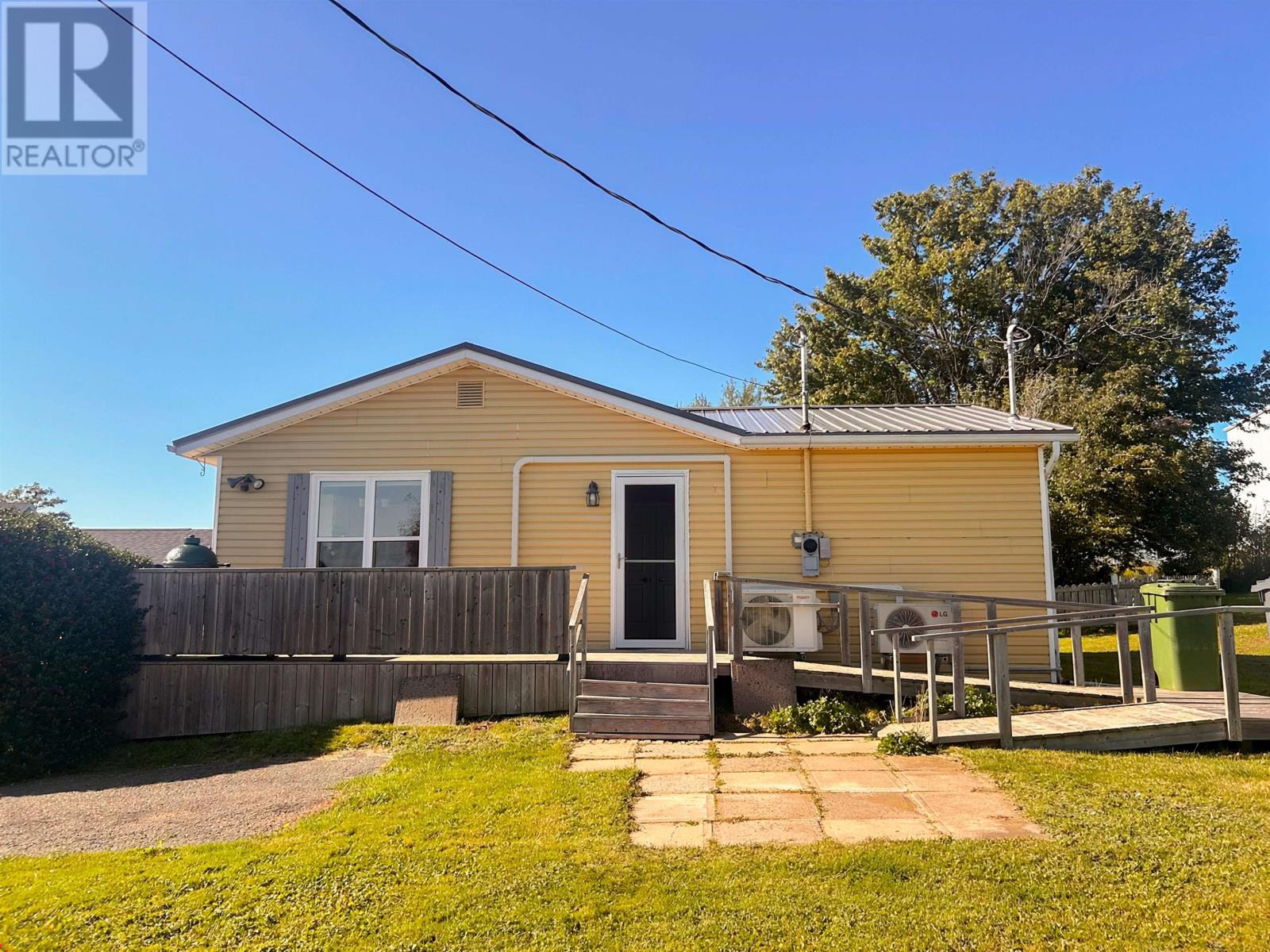 16 Allen Street Property Photo 4