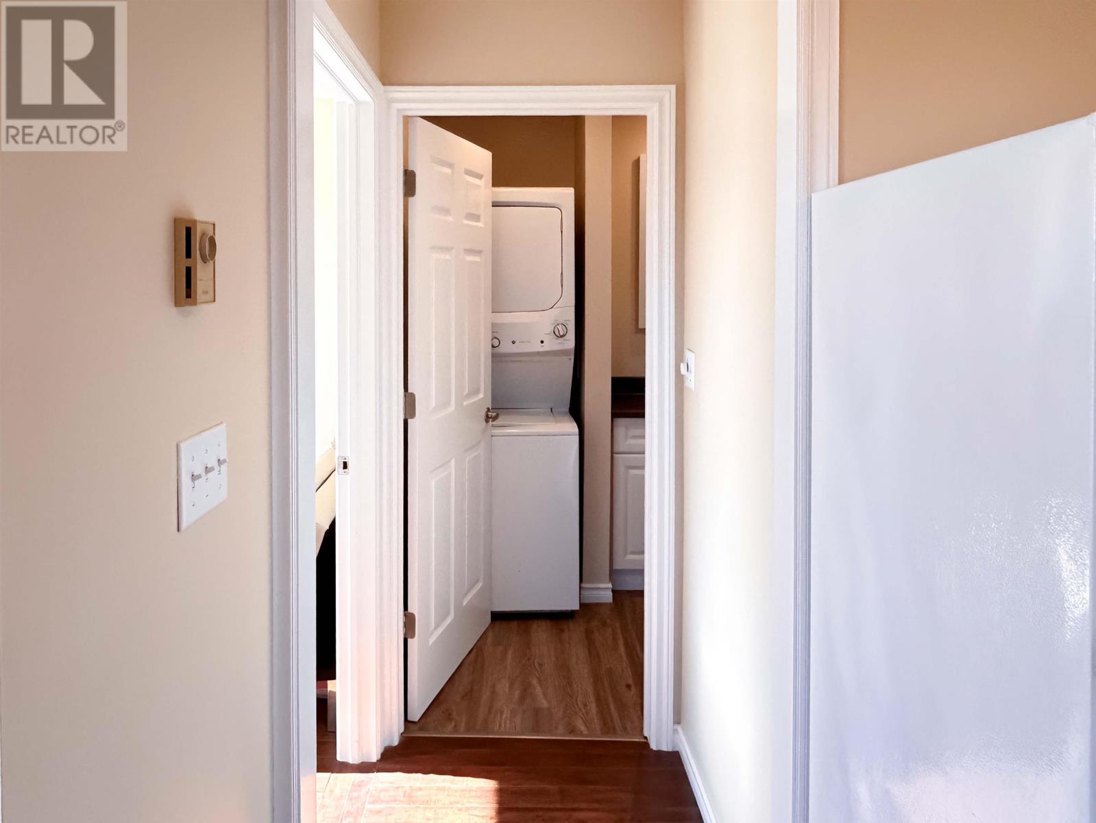16 Allen Street Property Photo 12
