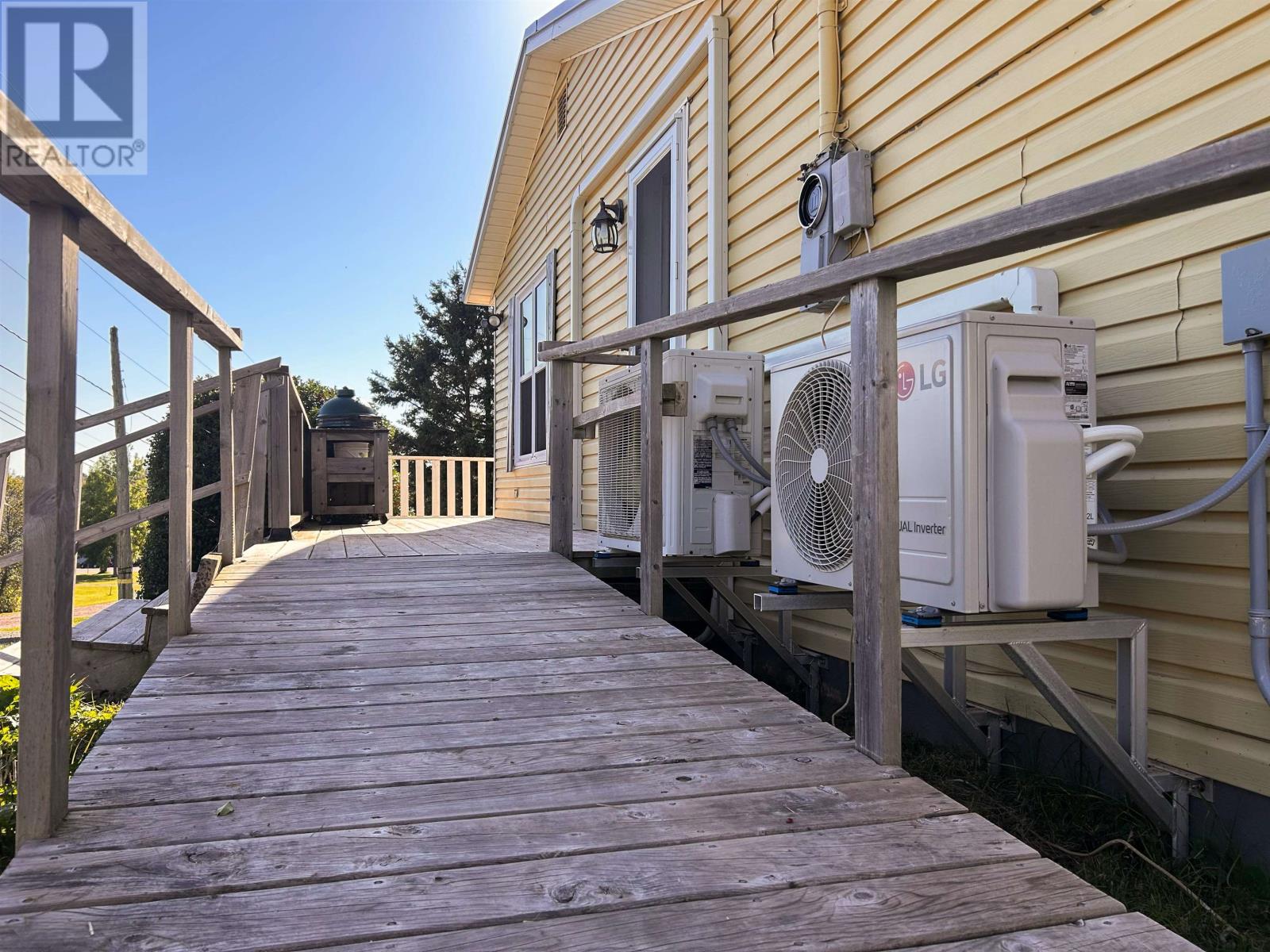 16 Allen Street Property Photo 29