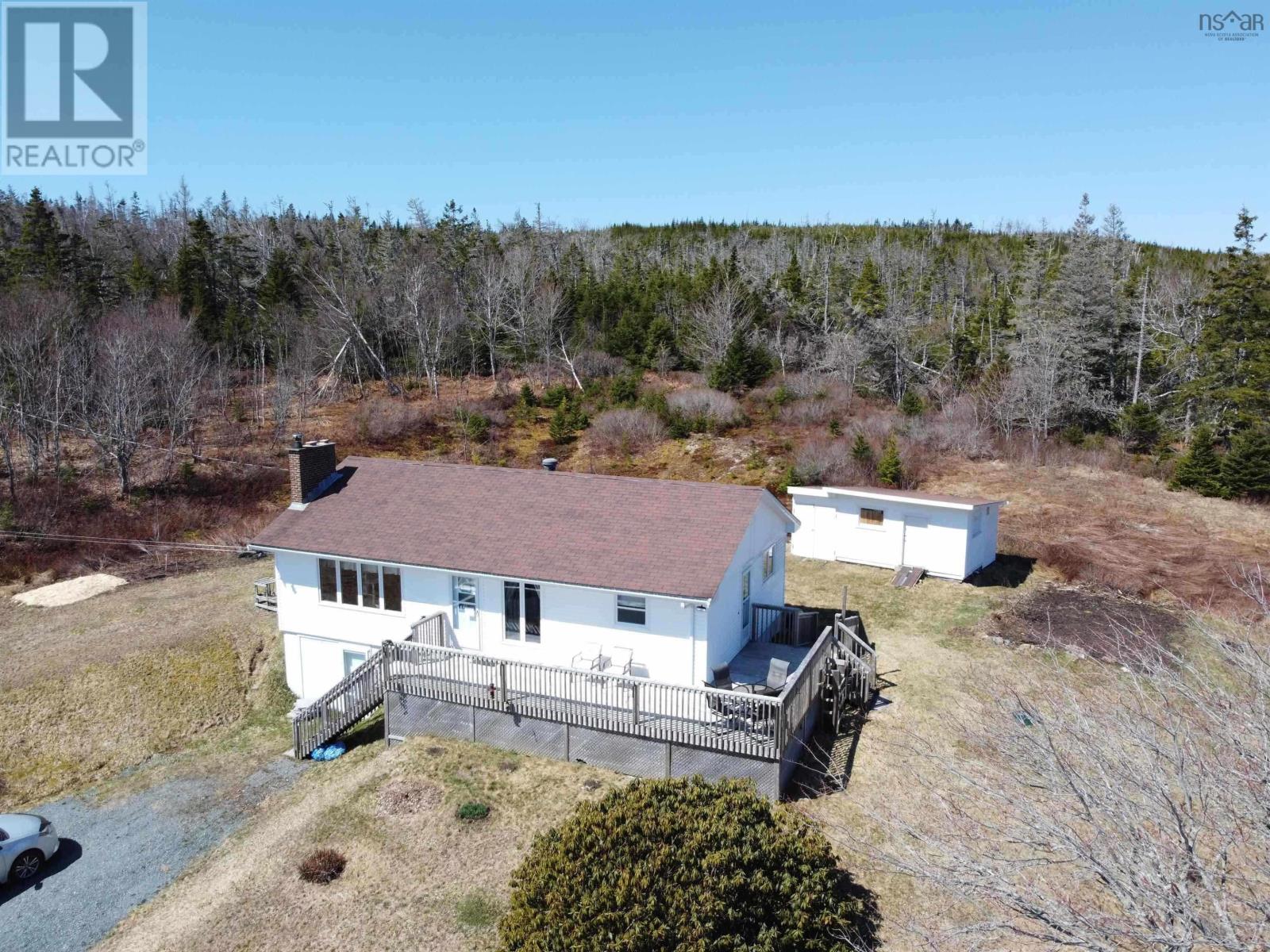 28019 Highway 7 Property Photo 33