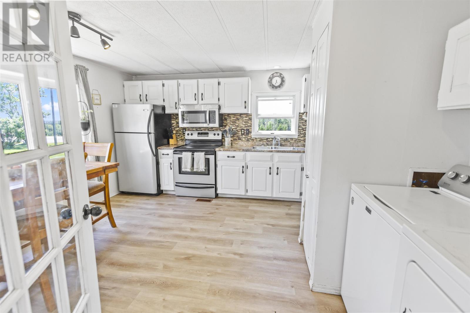 17478 Route 2 Property Photo 3