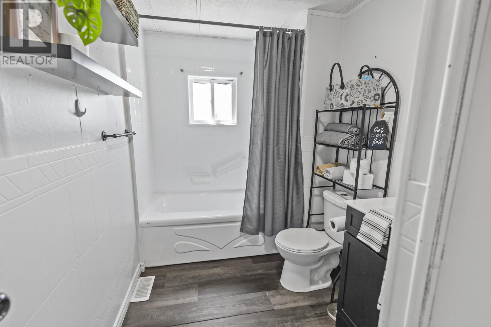 17478 Route 2 Property Photo 12