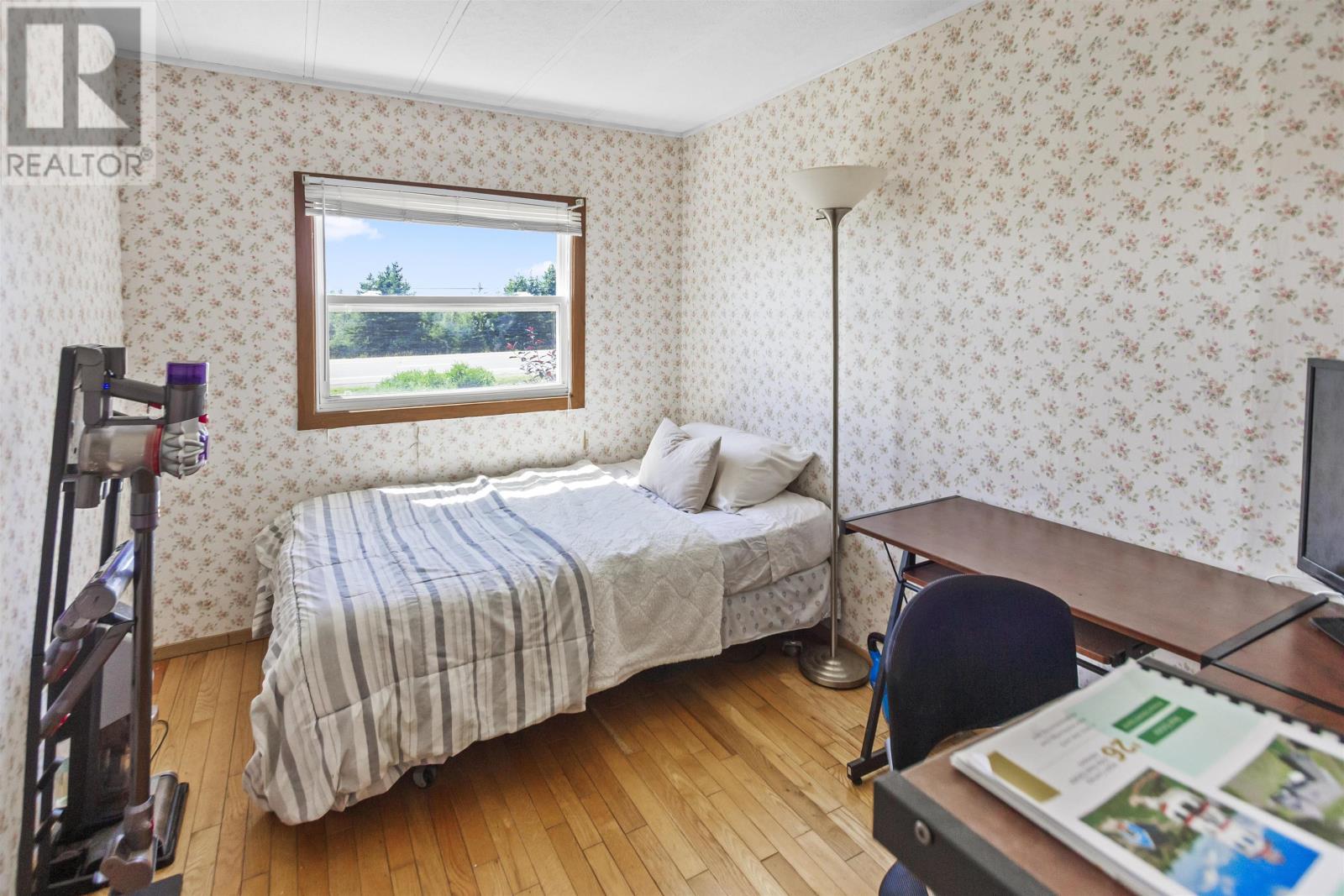 17478 Route 2 Property Photo 15
