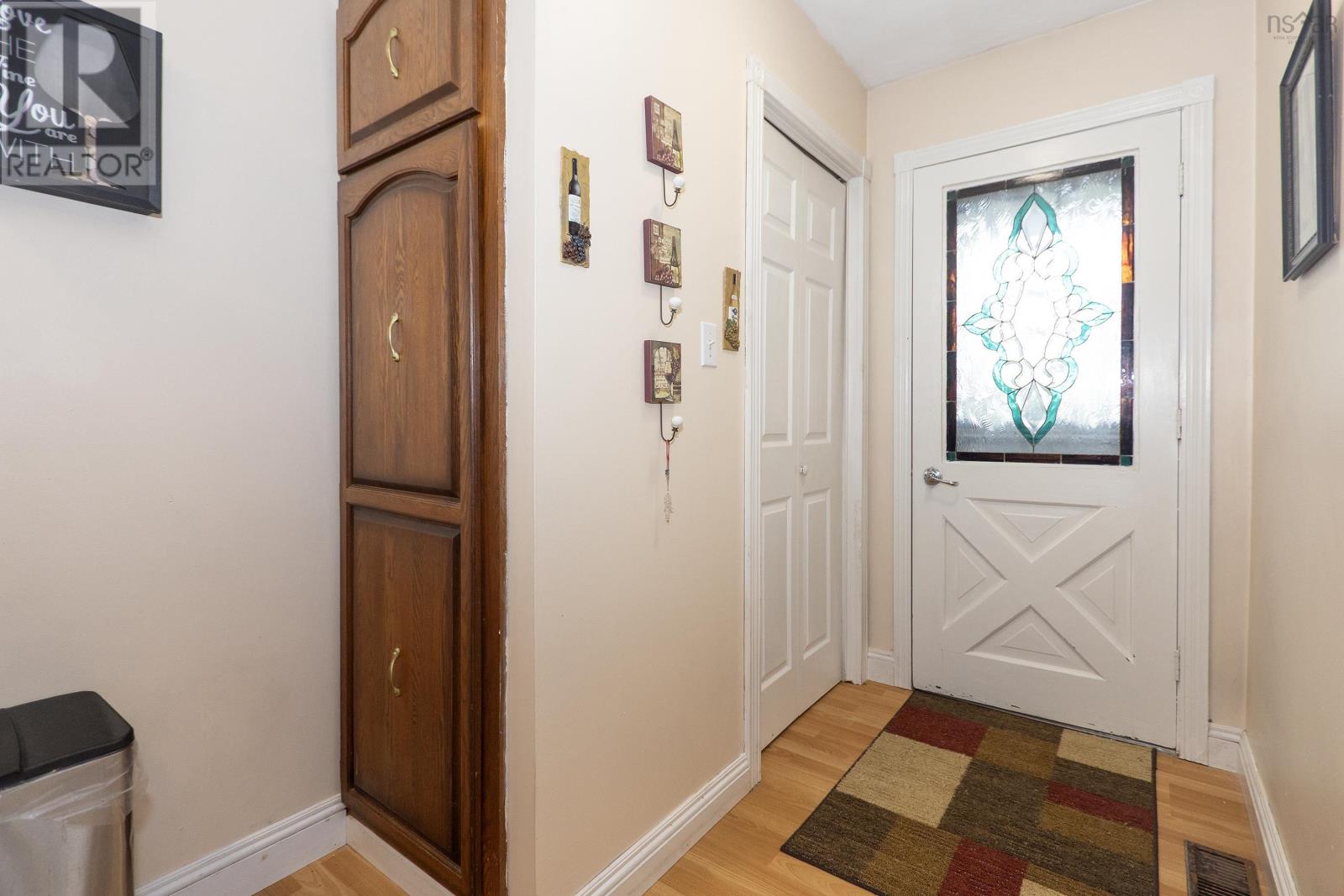 5862 Highway 6 Property Photo 7
