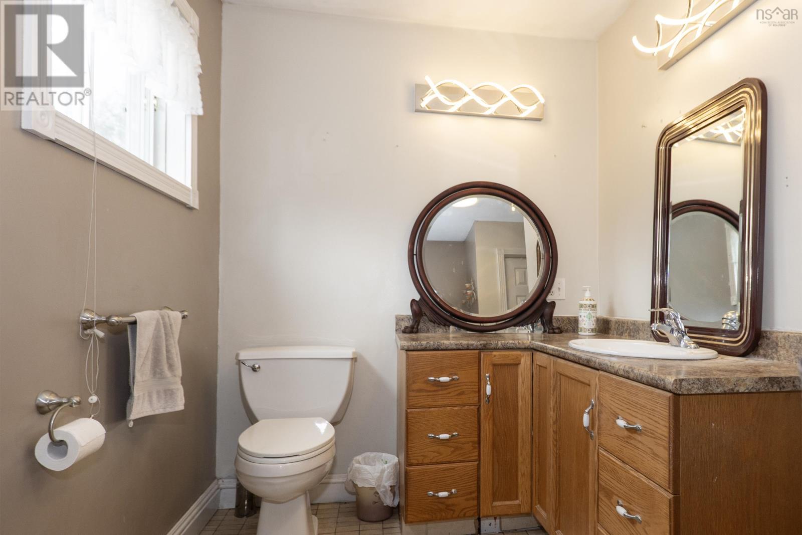 5862 Highway 6 Property Photo 25