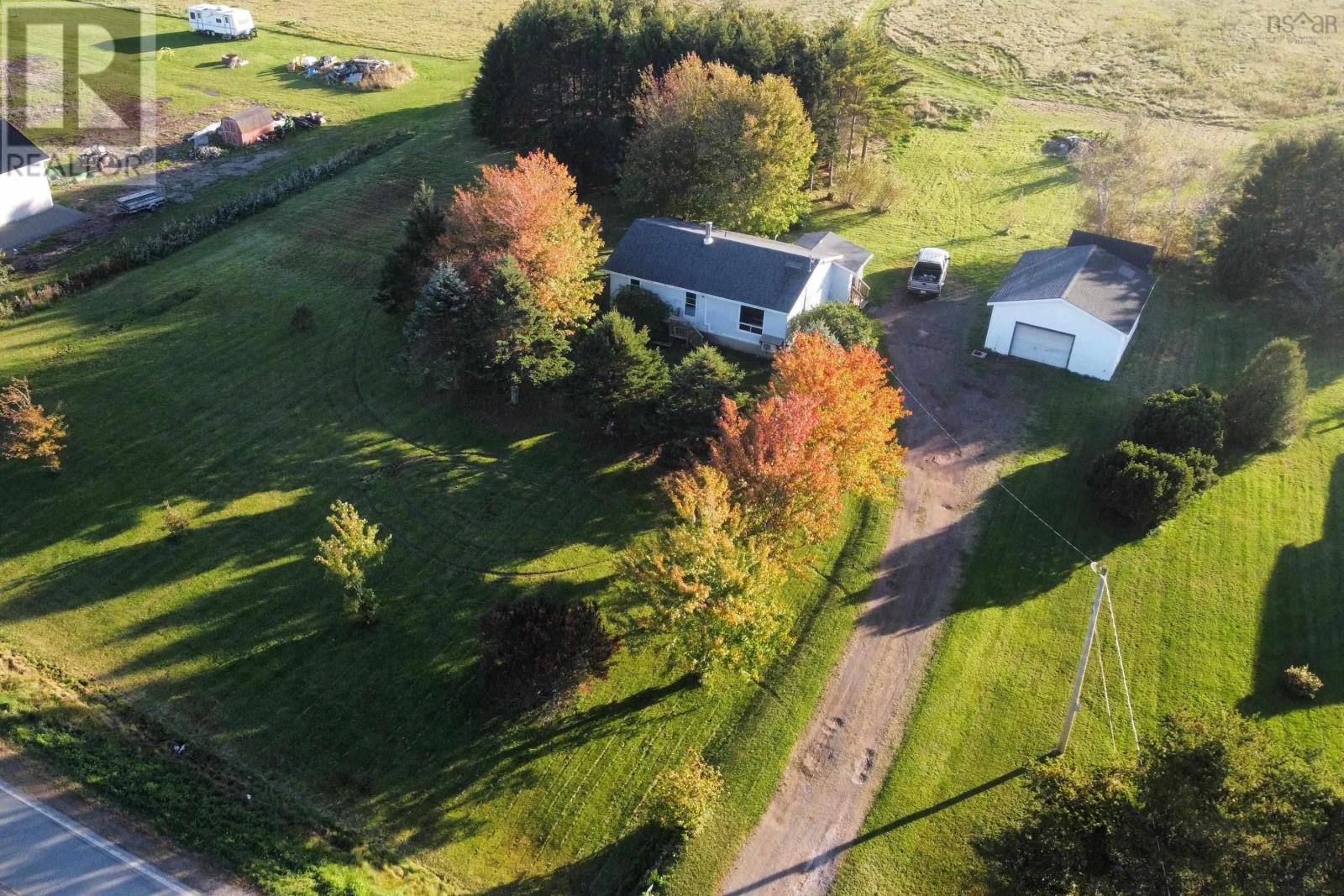 9340 Highway 366 Property Photo 1
