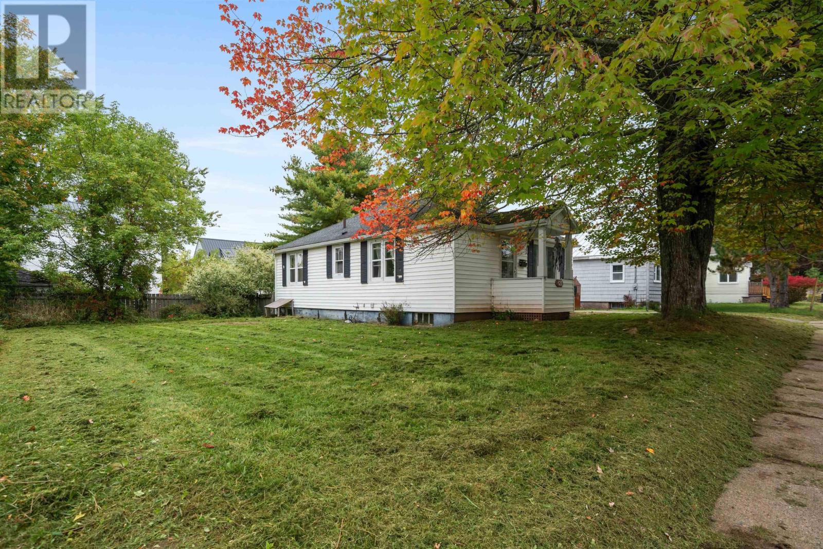 321 Brunswick Street Property Photo 2