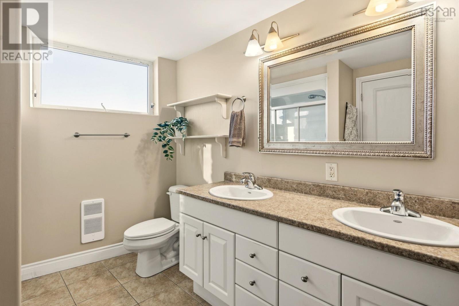 304 647 Bedford Highway Property Photo 16