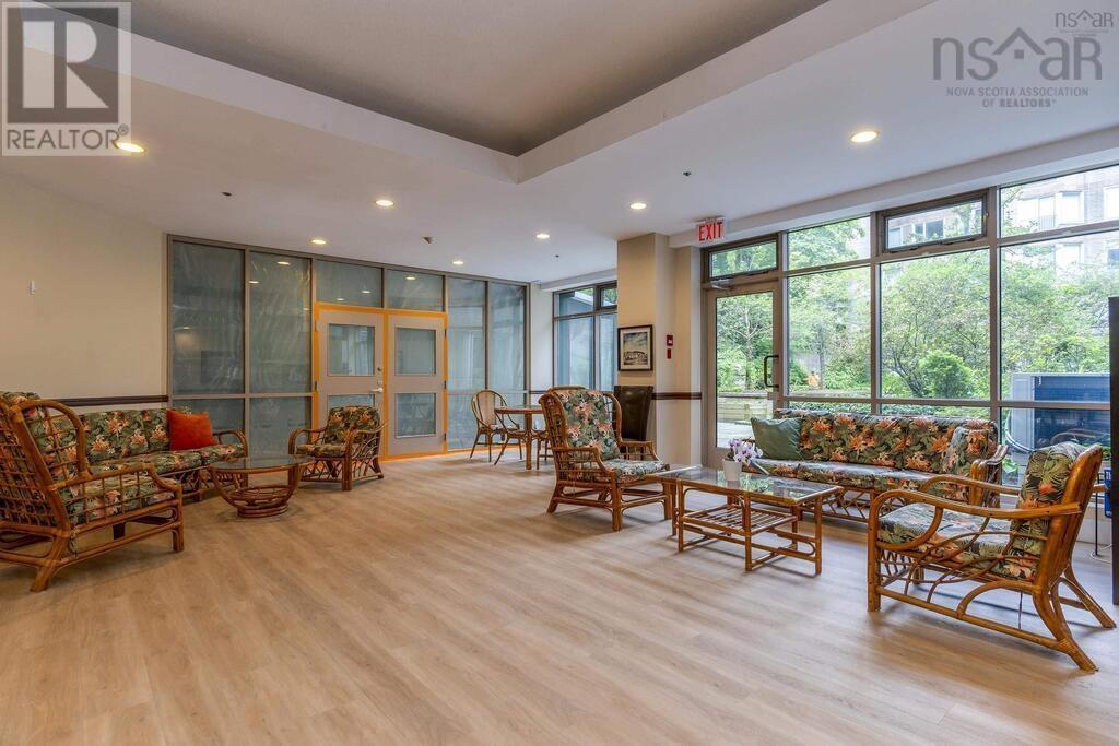 116 1326 Lower Water Street Property Photo 6