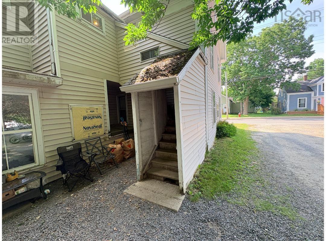 31 Prince Street Property Photo 13