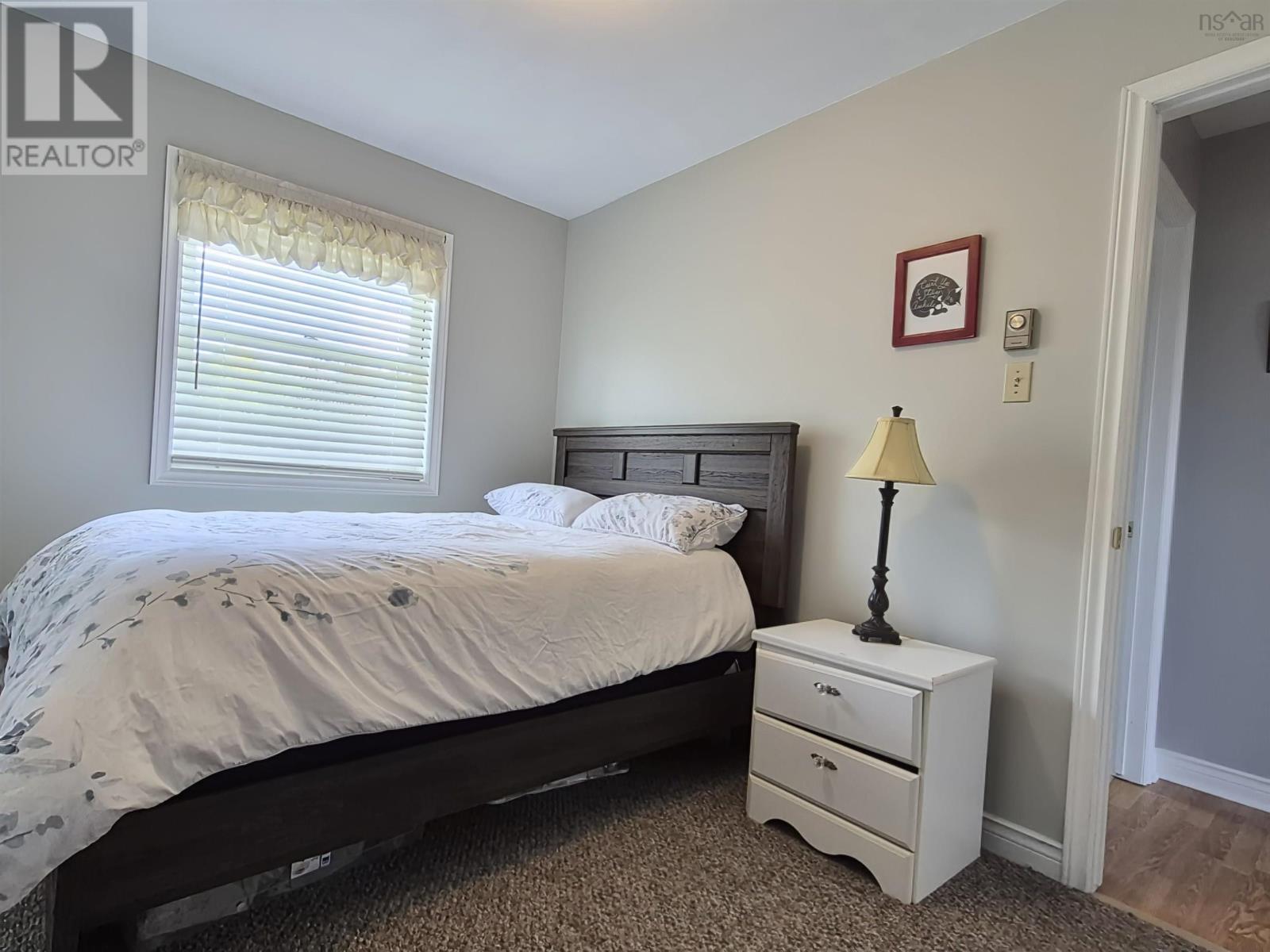 48 Townshend Avenue Property Photo 27