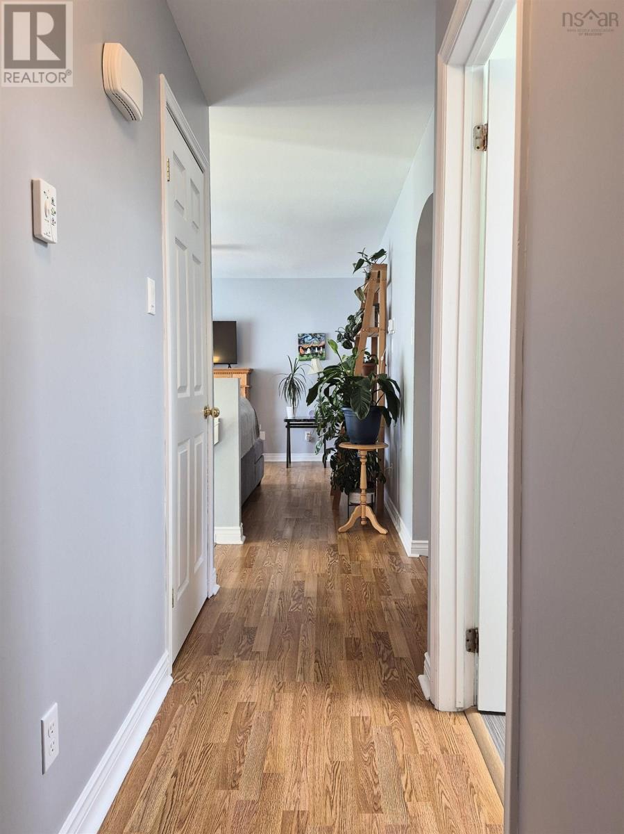 48 Townshend Avenue Property Photo 28