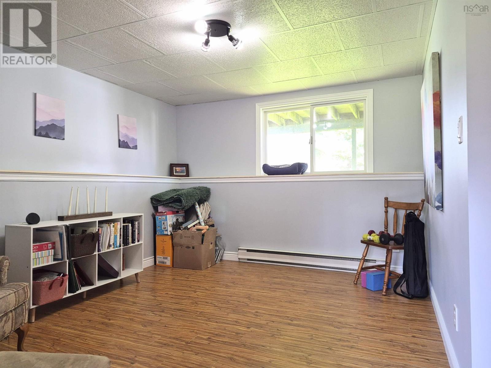 48 Townshend Avenue Property Photo 35