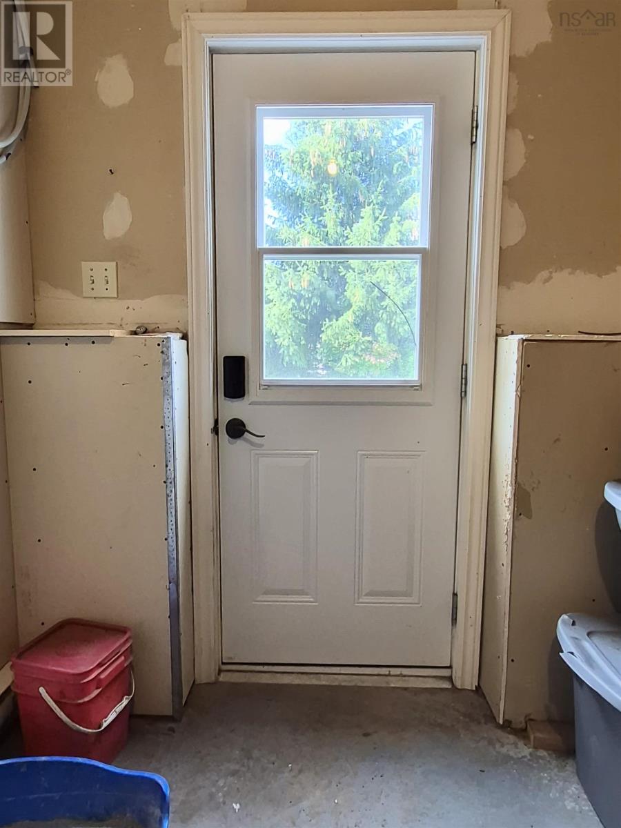 48 Townshend Avenue Property Photo 46