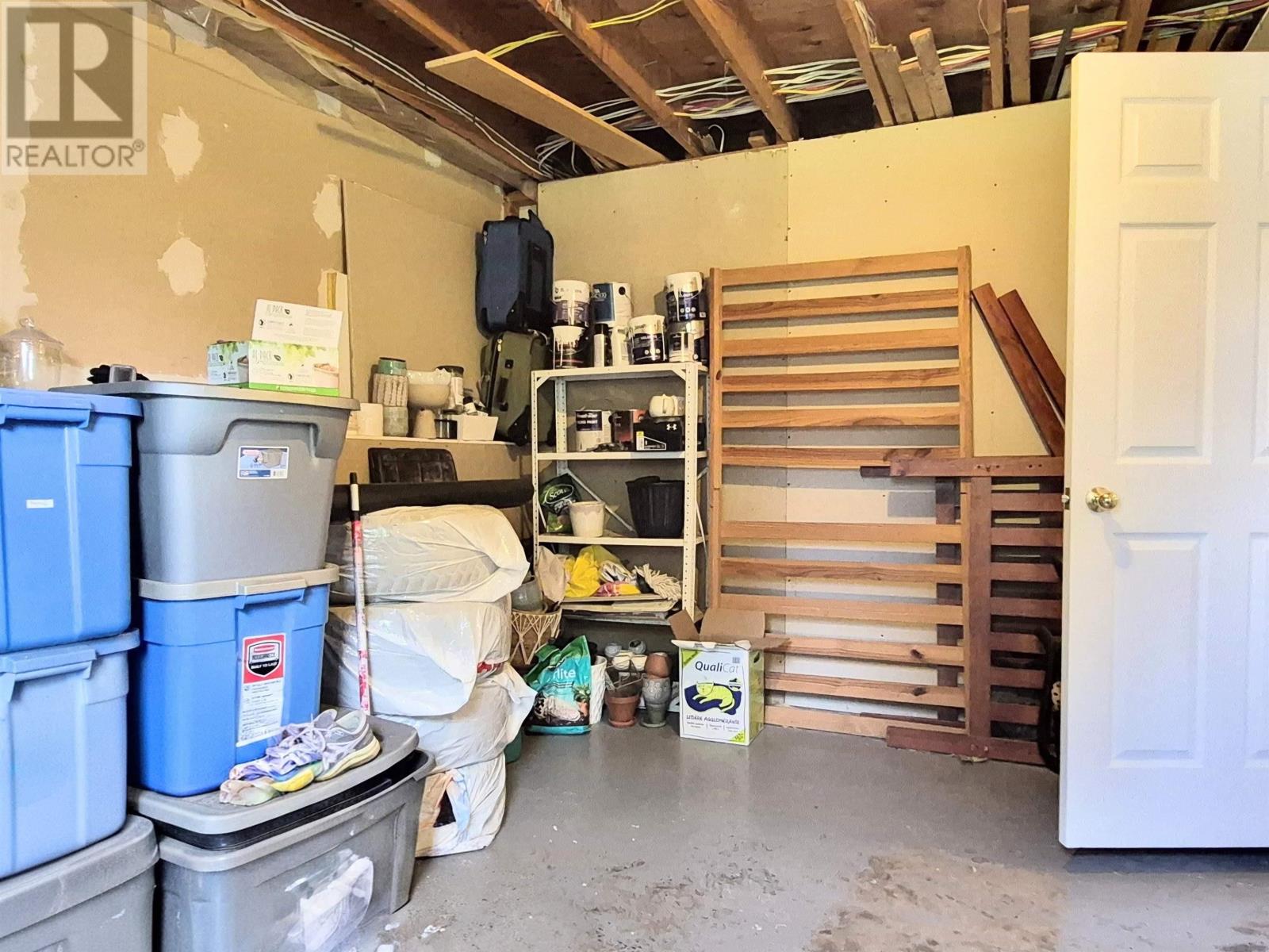 48 Townshend Avenue Property Photo 47