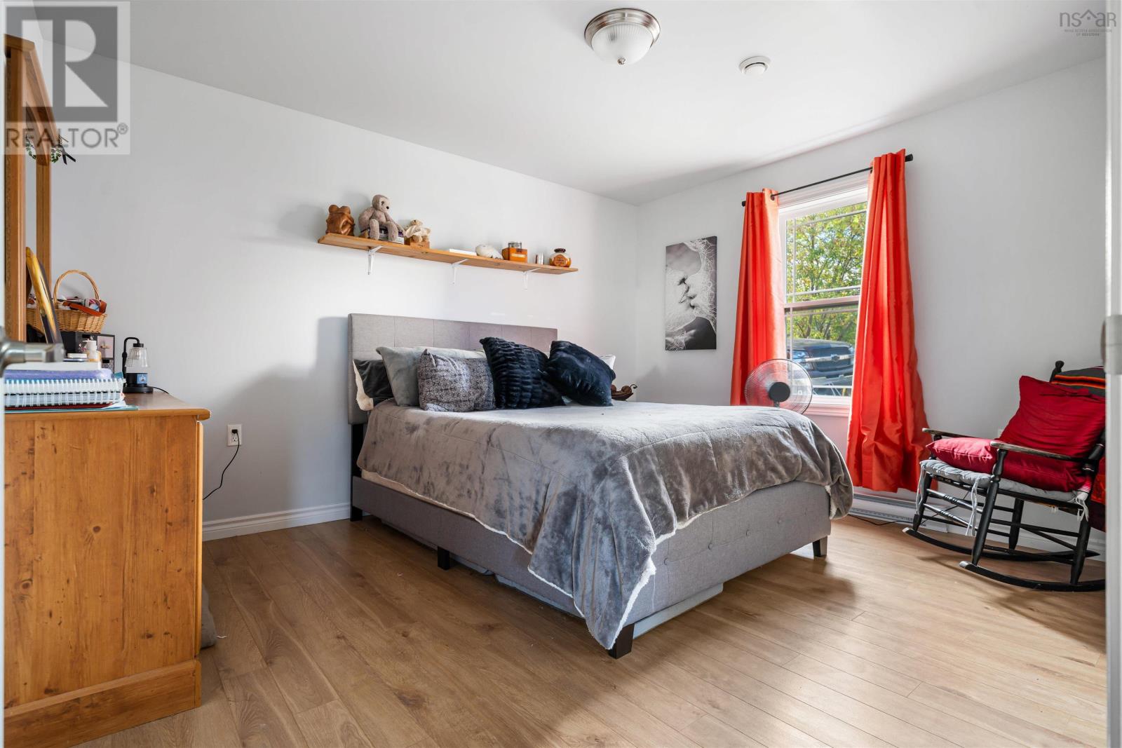 428 Stewart Street Property Photo 11