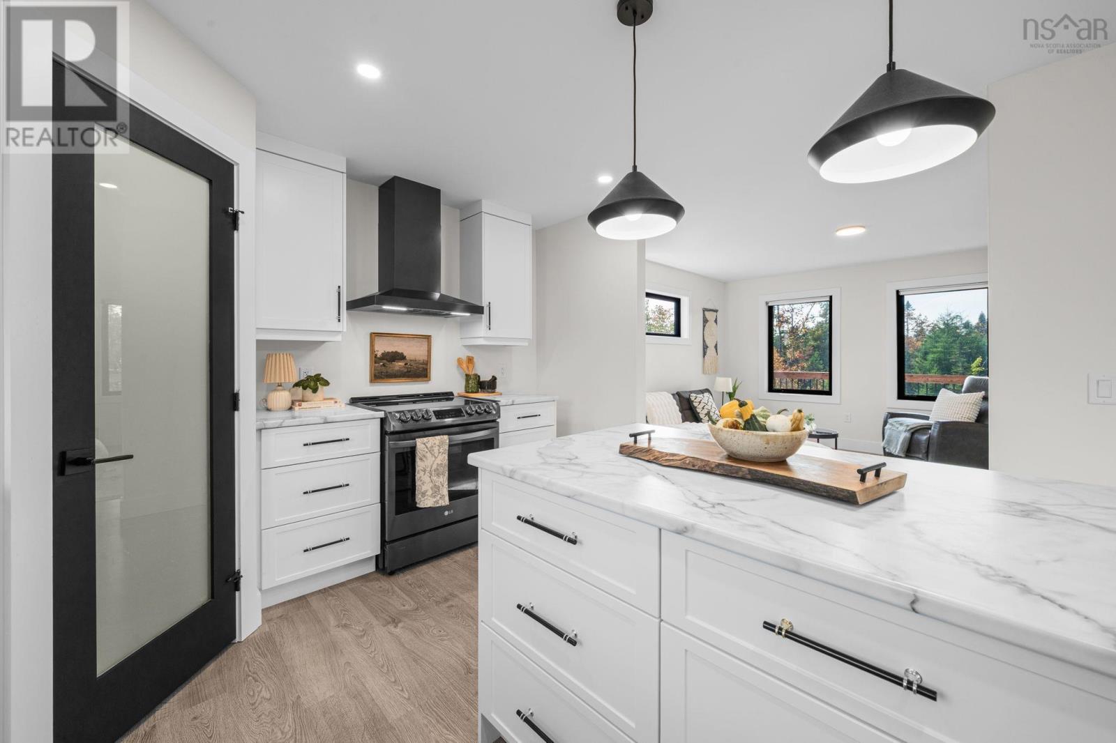 511 Midnight Run Property Photo 14
