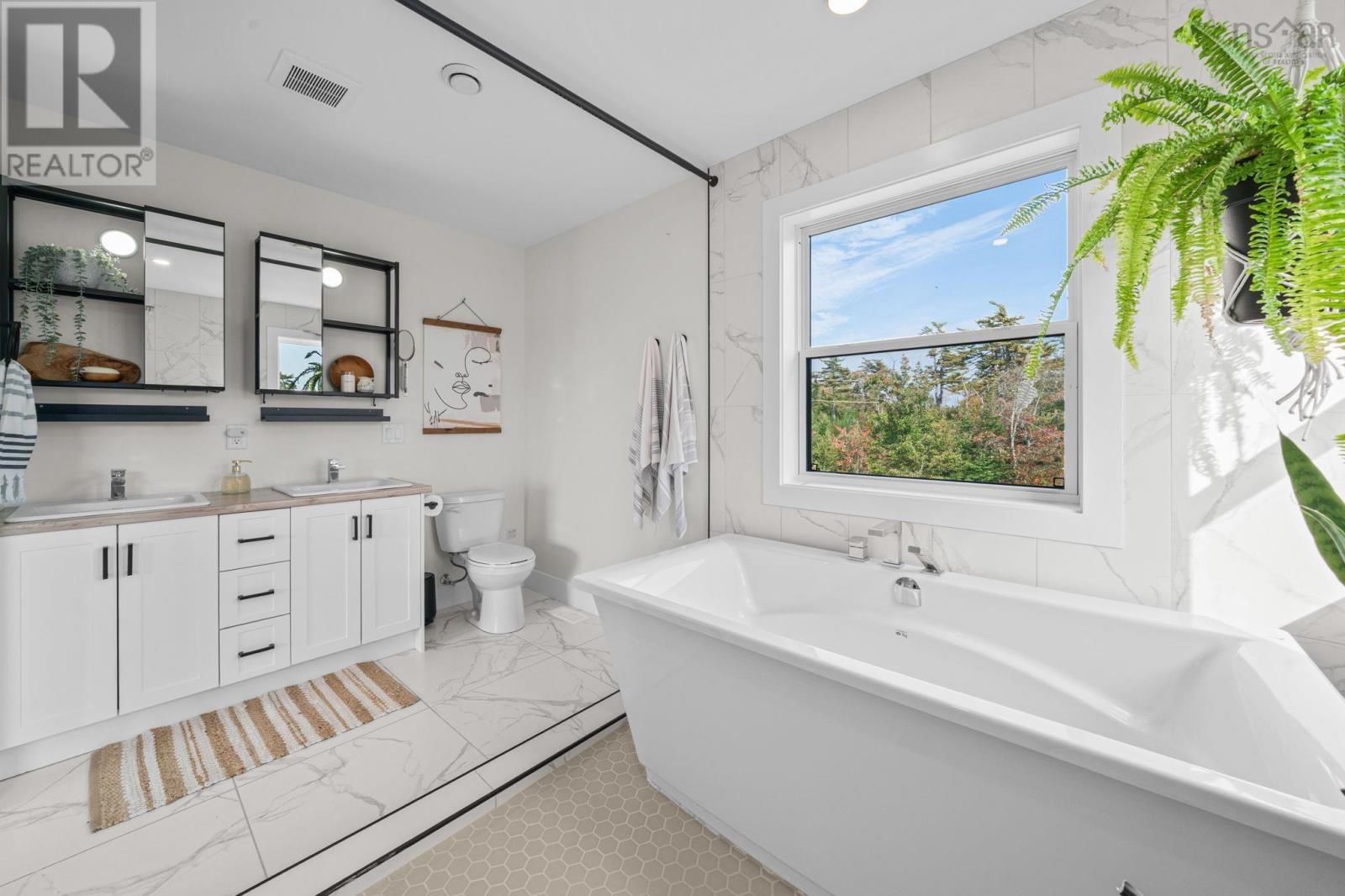511 Midnight Run Property Photo 34